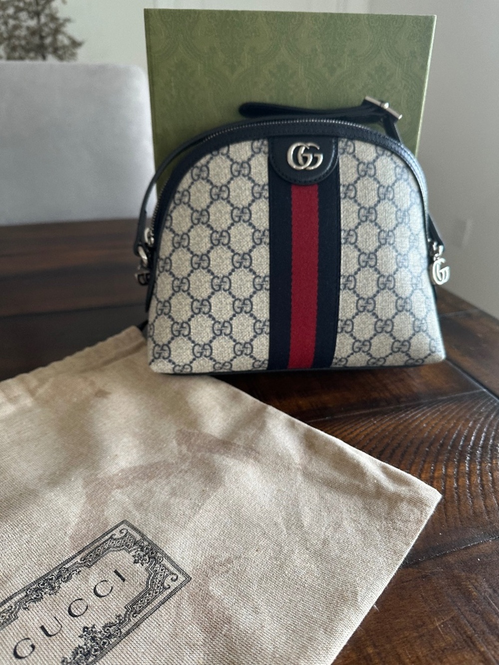 GUCCI OPHIDIA SMALL SHOULDER BAG Signature Navy/red Canvas stripe.